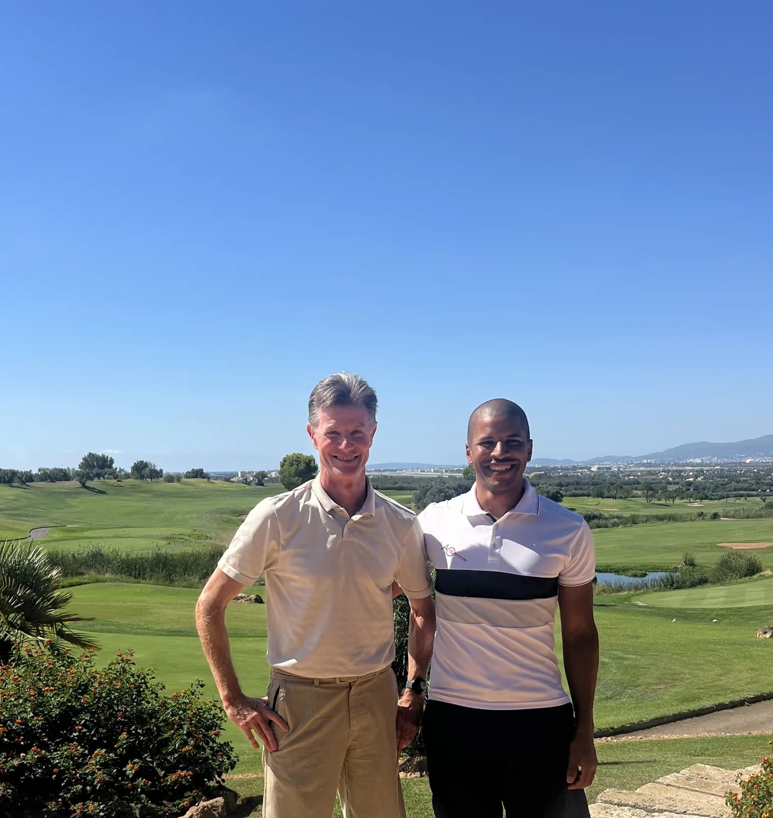 Andy con John en Son Gual durante un día Play With A Pro