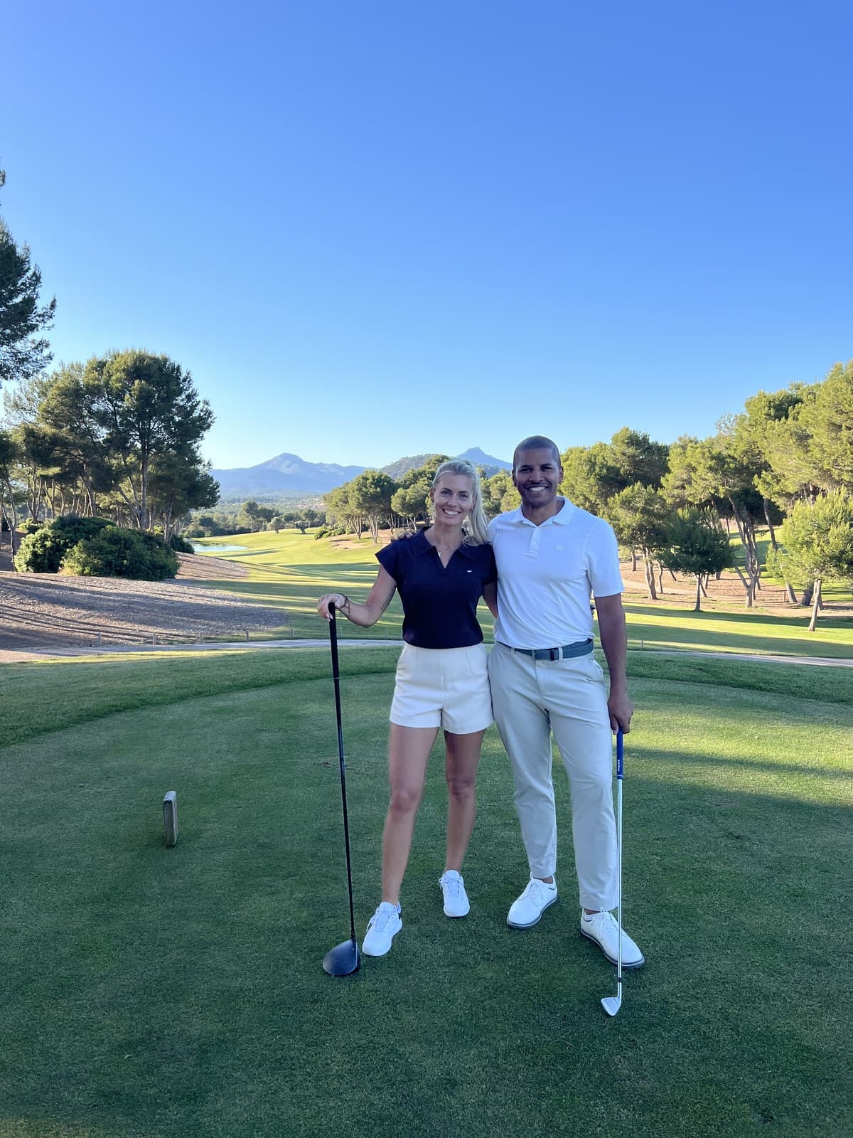Andy with Amanda at T Golf Calvia during a Play With A Pro day